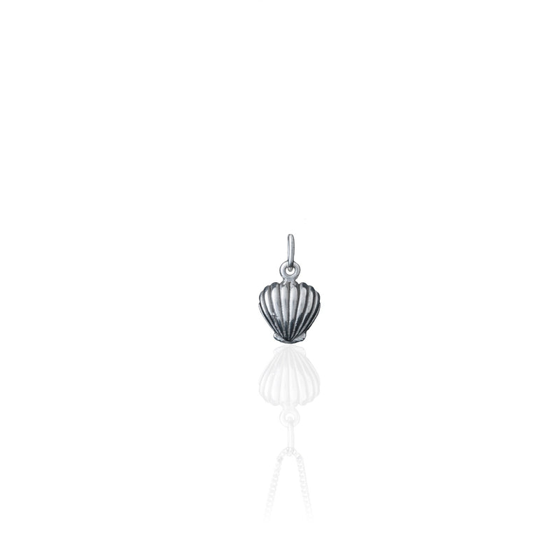 Shell We Dance? Charm (Silver)